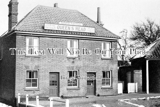 NF 65 - Queens Head Pub, Burgh Castle, Near Great Yarmouth, Norfolk