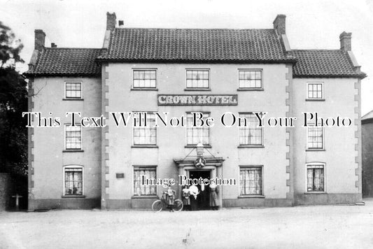 NF 668 - Crown Hotel, Wells-Next-The-Sea, Norfolk