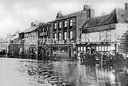 NF 678 - North Quay, Great Yarmouth, Norfolk c1910