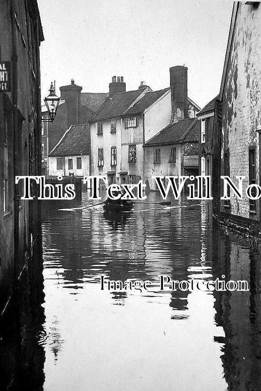NF 81 - St Martins Lane, Norwich Flood, Norfolk