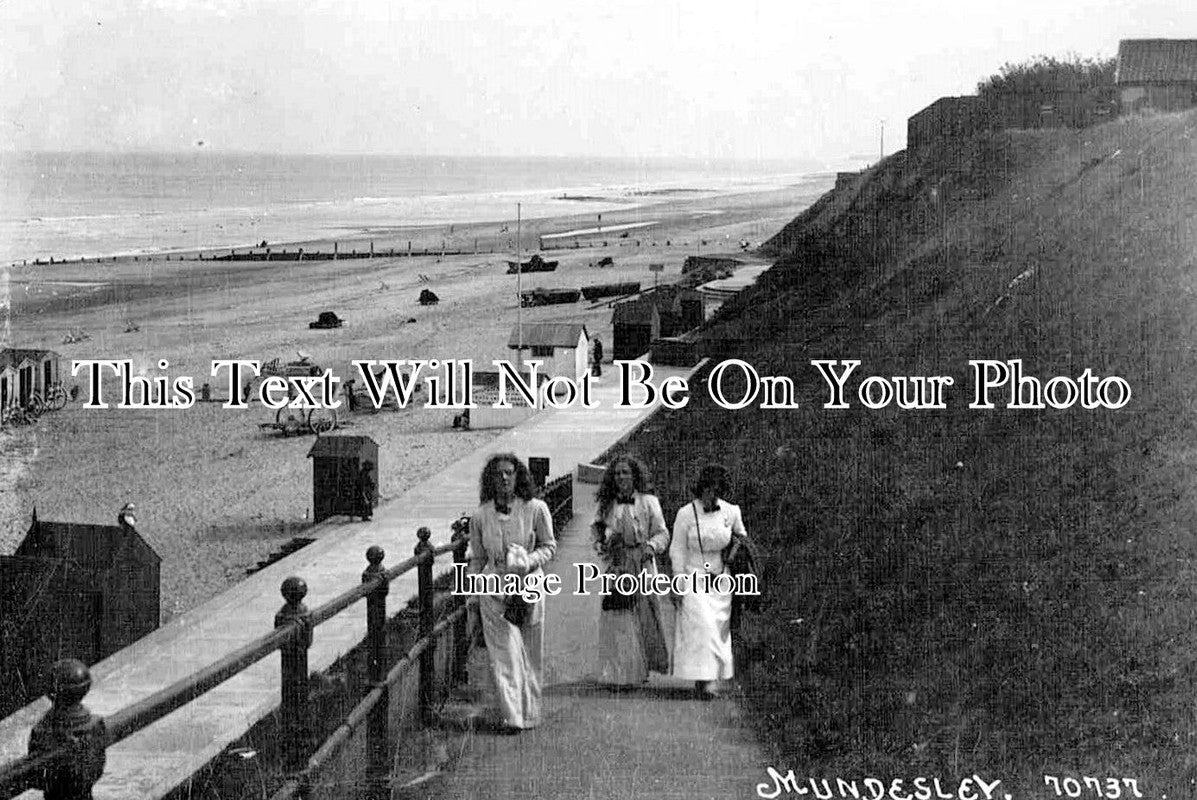 NF 813 - Mundesley, Norfolk c1918