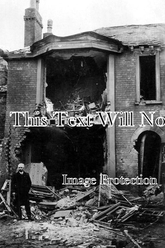 NF 823 - Damage From Zeppelin Raid, Lancaster Road, Great Yarmouth, Norfolk 1915