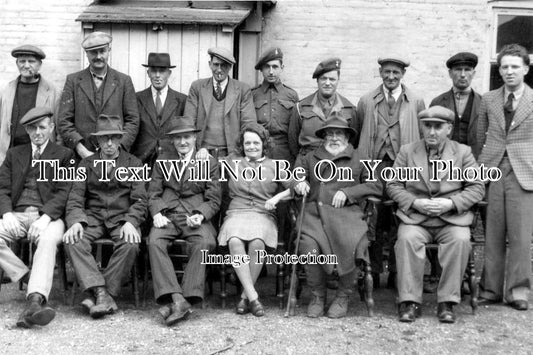 NF 878 - Three Horseshoes Pub, Scottow, Norfolk c1940