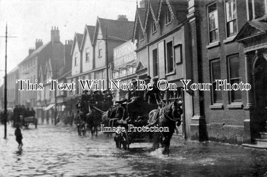 NF 930 - Floods In Magdalen Street, Norwich, Norfolk 1912