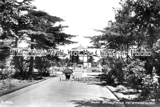 NH 1058 - Park Bandstand, Peterborough, Northamptonshire