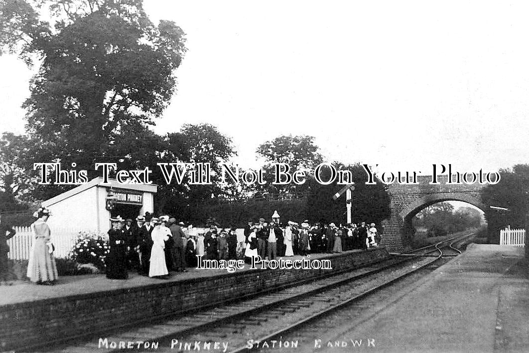 NH 1093 - Moreton Pinkney Railway Station, Northamptonshire