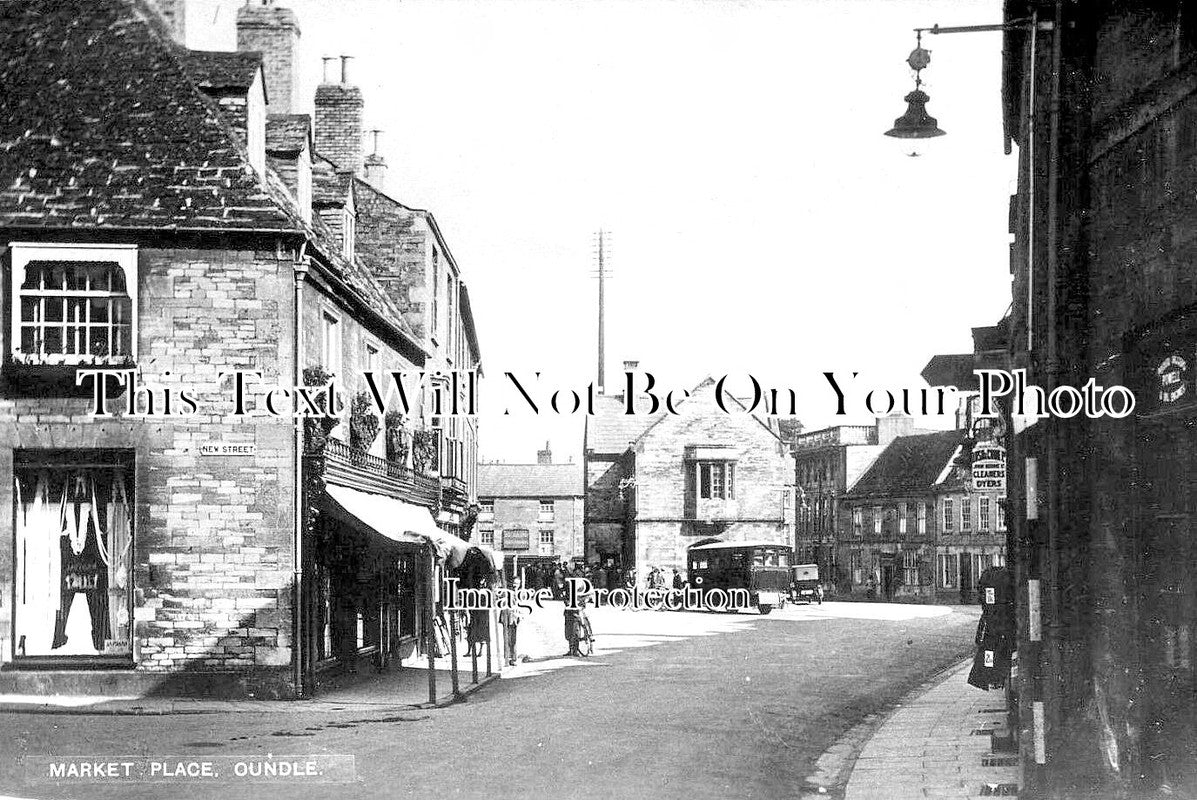 NH 1183 - Market Place, Oundle, Northamptonshire