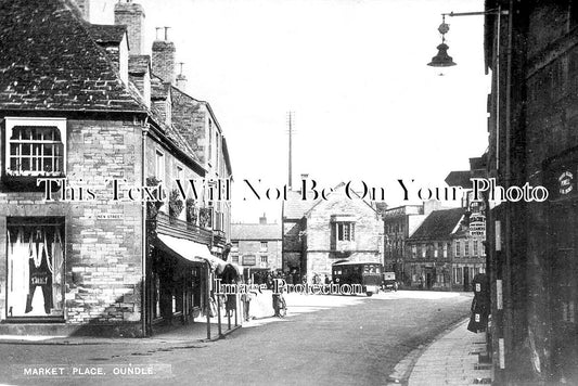 NH 1183 - Market Place, Oundle, Northamptonshire