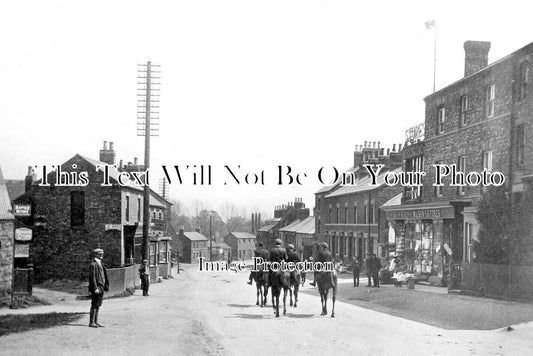 NH 1295 - Weedon, Northamptonshire c1909