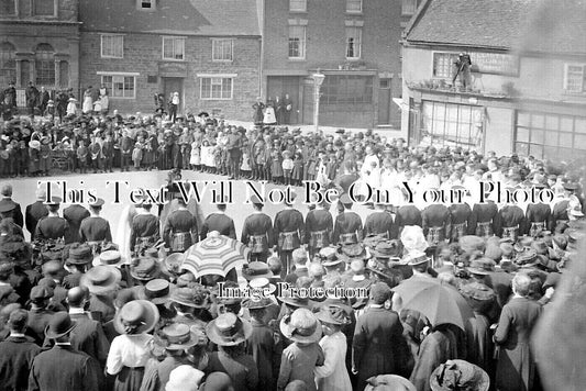 NH 1343 - Daventry Market Square, Northamptonshire c1910