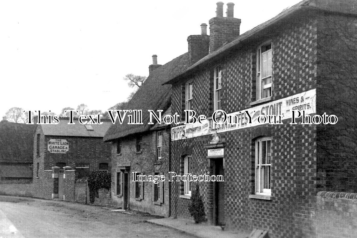 NH 1456 - The White Lion, Wicken, Northamptonshire