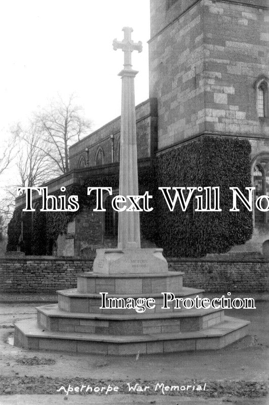 NH 1479 - Apethorpe War Memorial, Northamptonshire