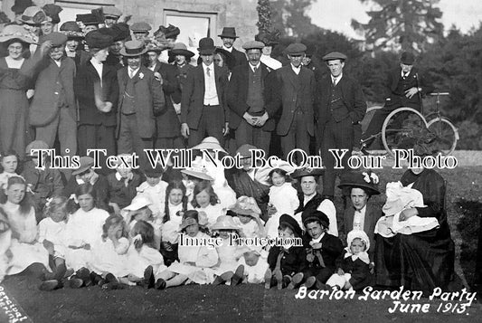 NH 1674 - Barton Seagrave Garden Party, Northamptonshire 1913