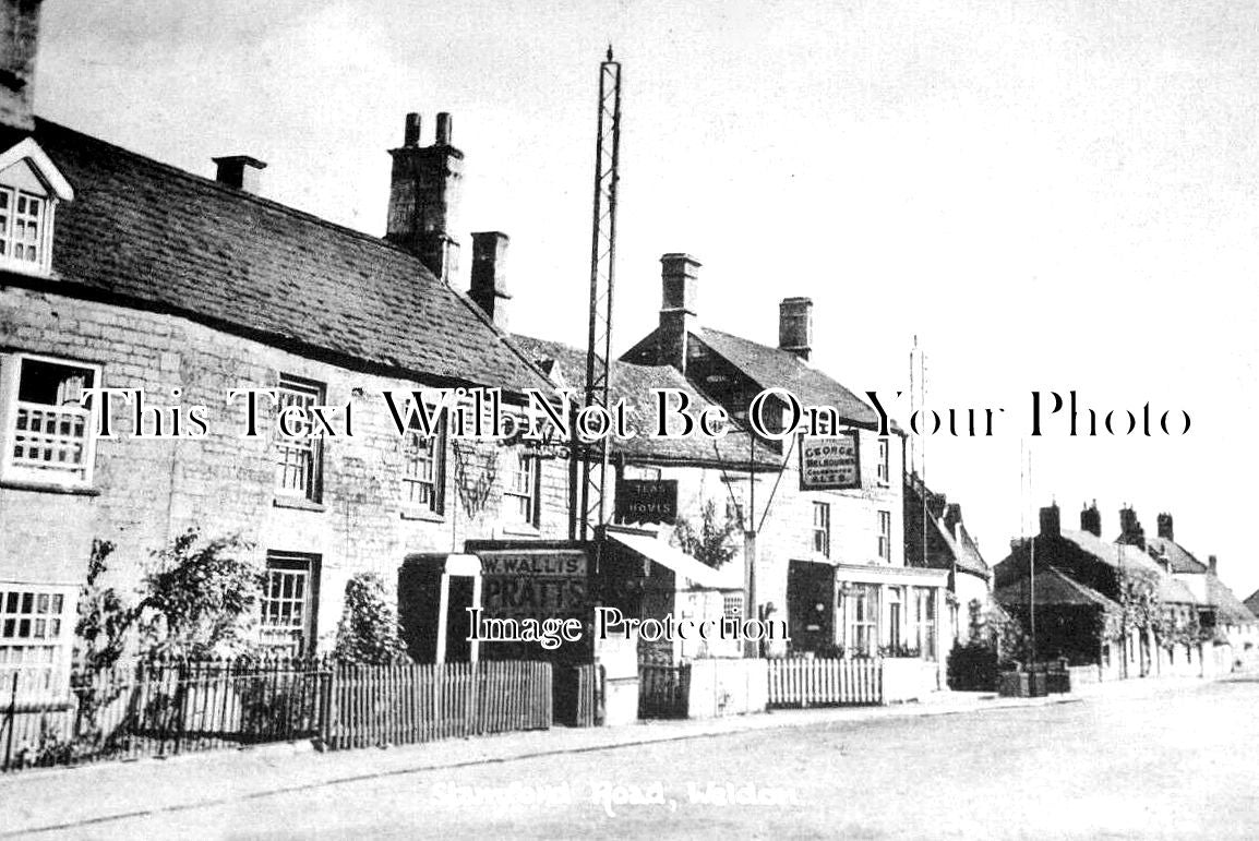 NH 1680 - The George Pub, Stamford Road, Weldon, Northamptonshire c1944