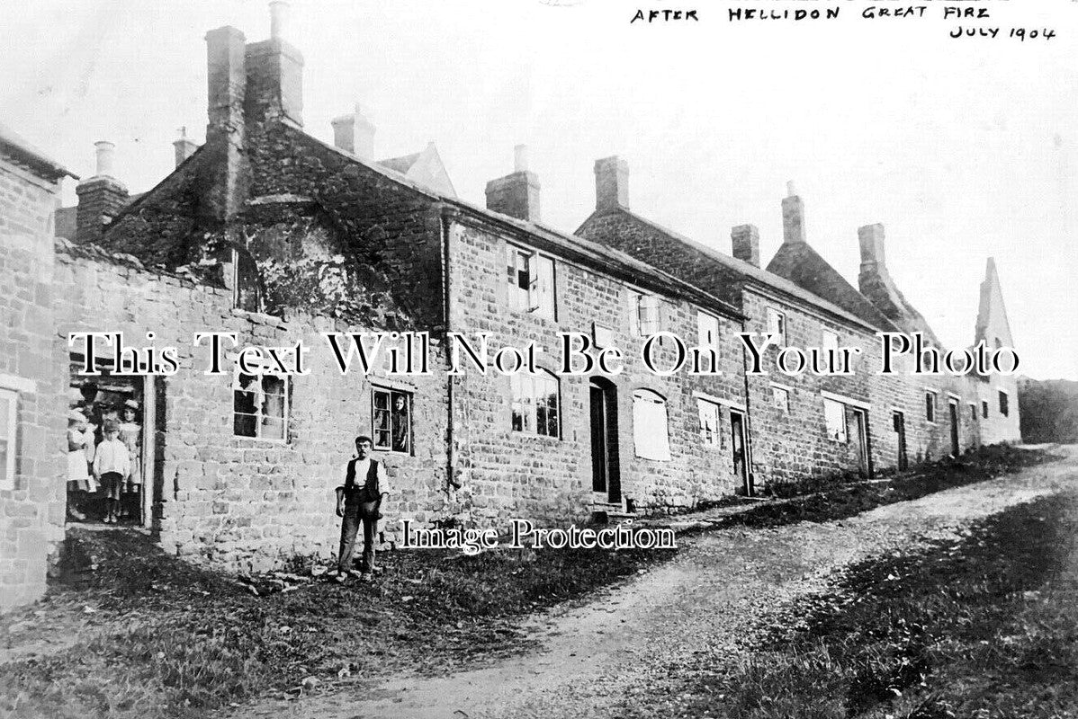 NH 1704 - Hellidon Great Fire, Daventry, Northamptonshire 1904