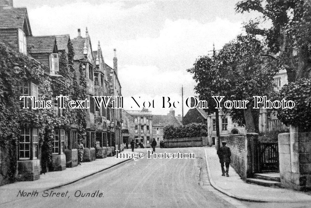 NH 1717 - North Street, Oundle, Northamptonshire c1920