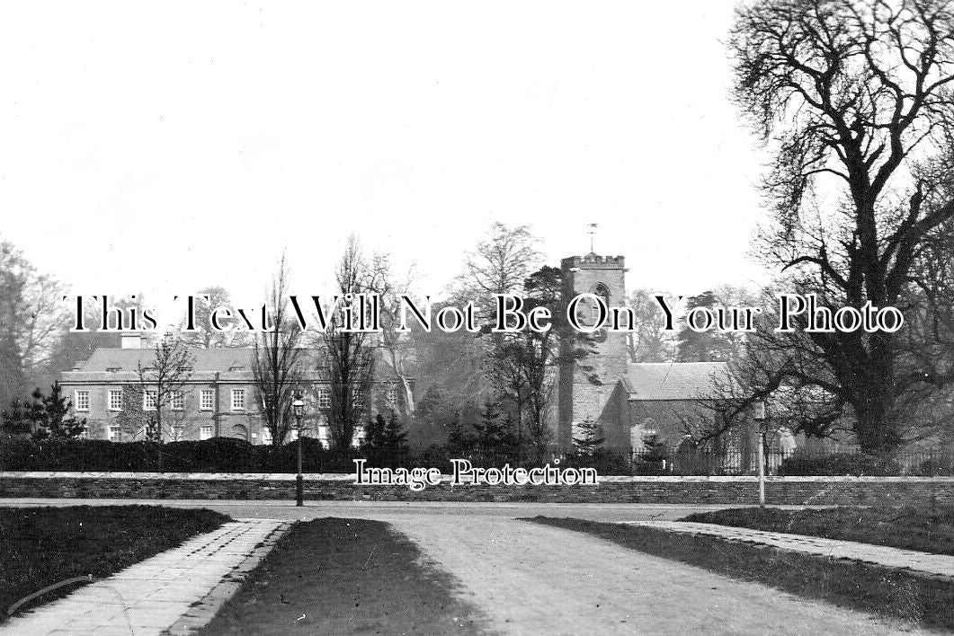 NH 1909 - Abington Park, Northamptonshire