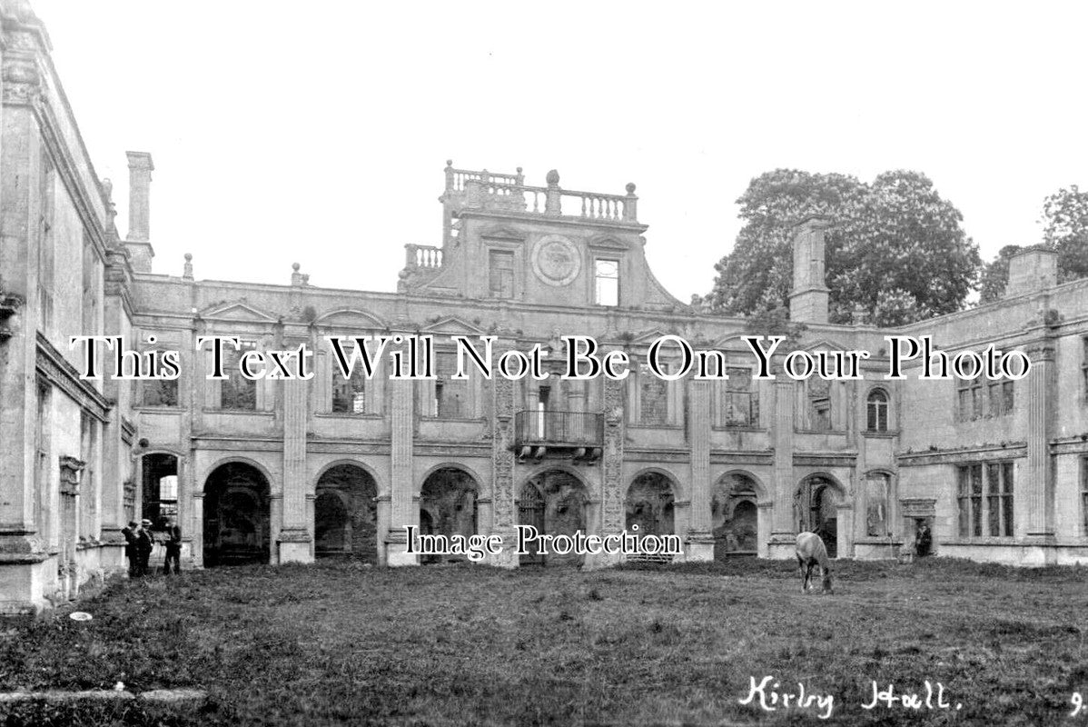 NH 1913 - Kirby Hall, Kirby Lane, Northamptonshire c1924