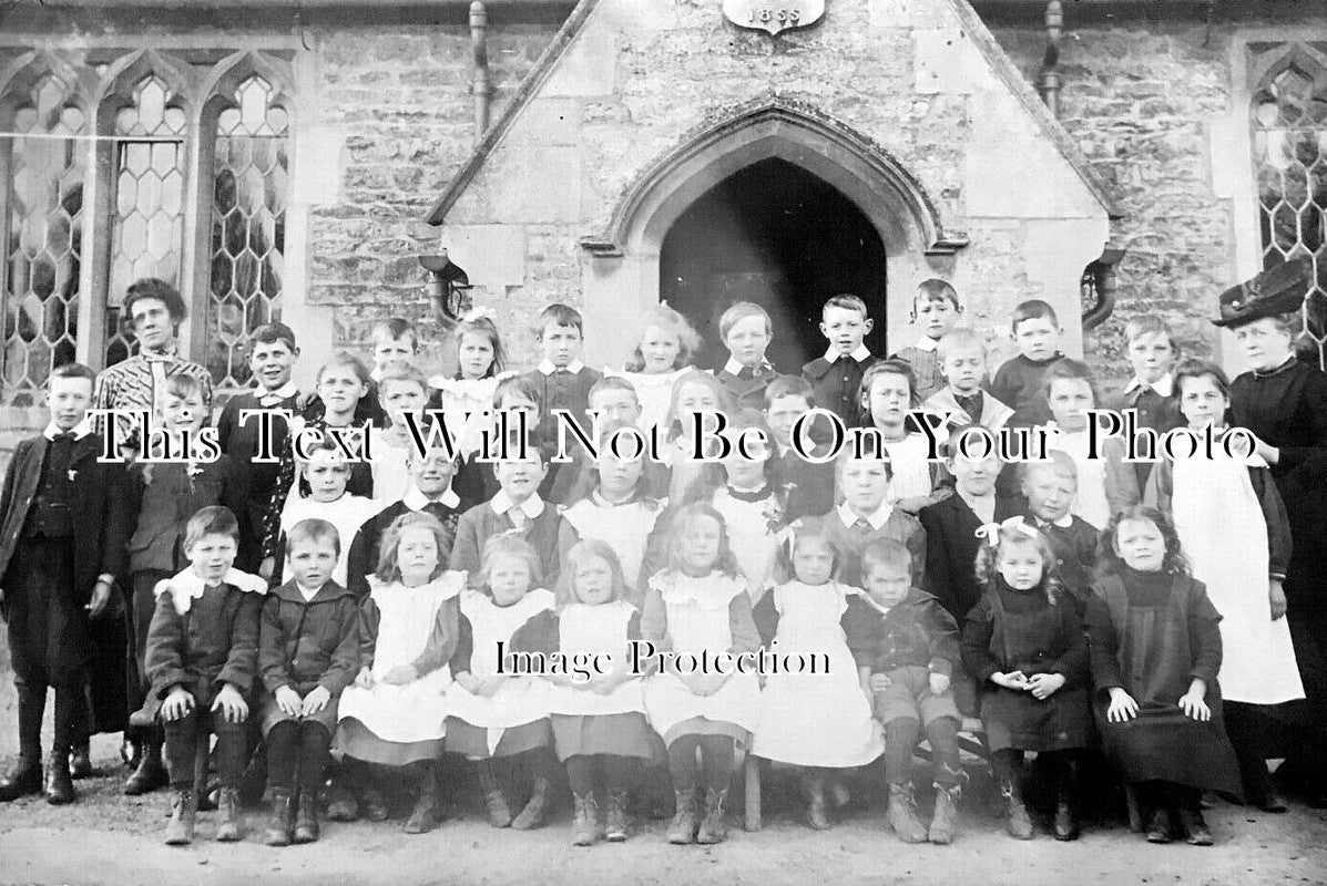 NH 1919 - Grafton Underwood School Group, Northamptonshire