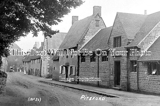 NH 1954 - The Griffin Inn Pub, Pitsford, Northamptonshire