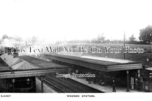 NH 2001 - Weedon Railway Station, Northamptonshire c1910