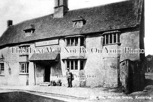 NH 215 - Dukes Arms Inn, Market Square, Kettering, Northamptonshire c1938