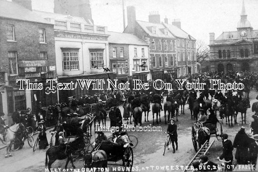 NH 241 - The Grafton Hounds, Towcester, Northamptonshire 1907