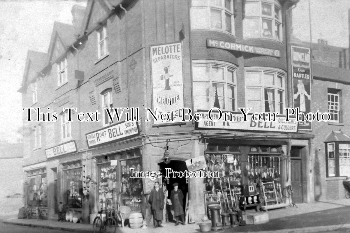 NH 477 - Kettering Shop Front, Northamptonshire