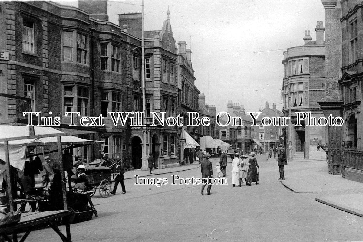 NH 52 - Market Place & High Street, Kettering, Northamptonshire