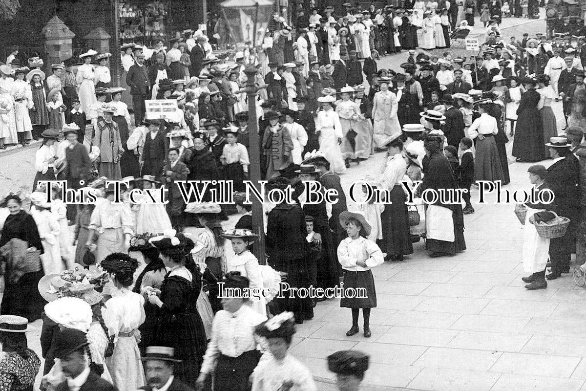 NH 694 - Fancy Dress Procession, Wellingborough, Northamptonshire