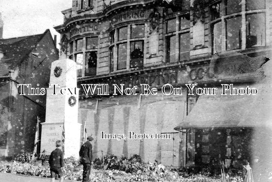 NH 737 - Northampton Co-Op Shop Front & War Memorial, Northamptonshire