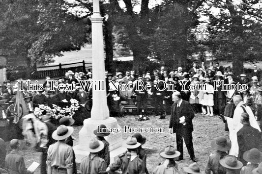 NH 786 - Rushton War Memorial, Northamptonshire