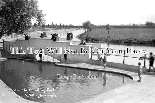 NH 873 - Wellingborough Paddling Pool, Northamptonshire c1939