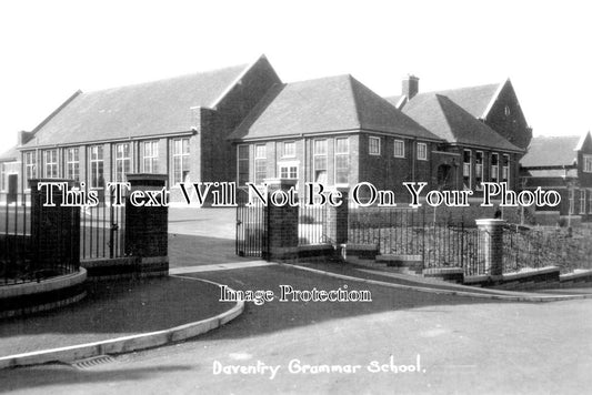 NH 913 - Daventry Grammar School, Northamptonshire