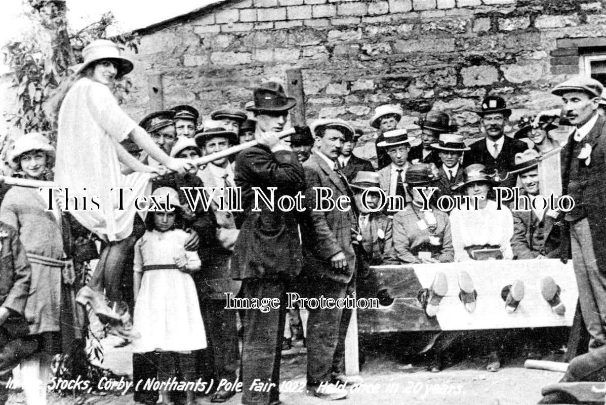 NH 945 - In The Stocks, Pole Fair, Corby, Northamptonshire 1922
