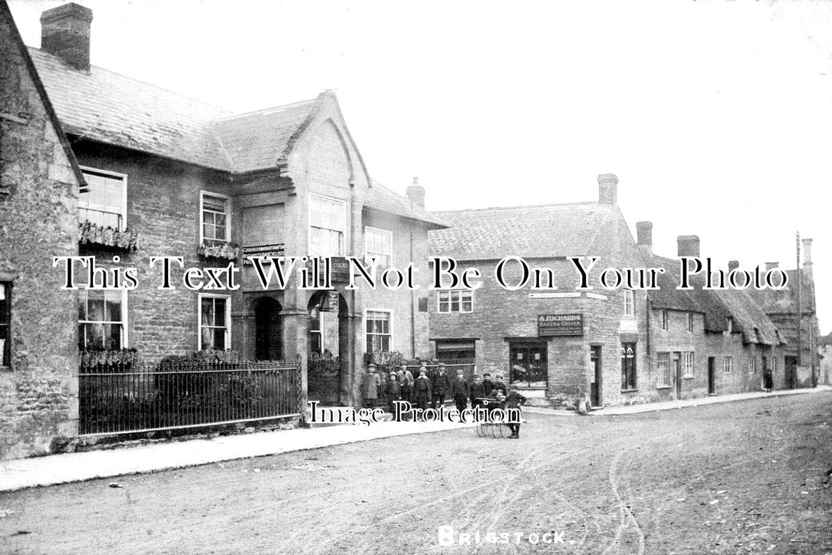 NH 957 - Three Cocks Hotel, Brigstock, Northamptonshire