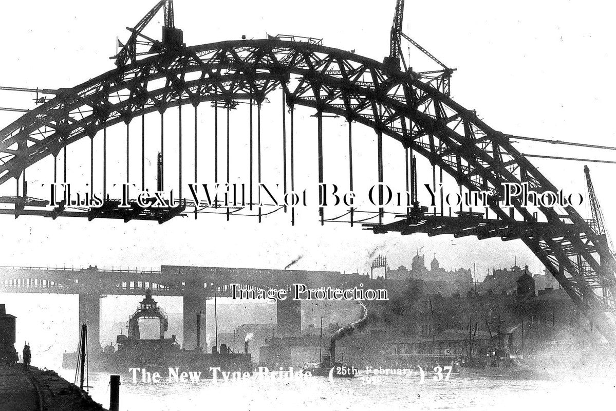 NO 1049 - Building The Tyne Bridge, Northumberland c1928