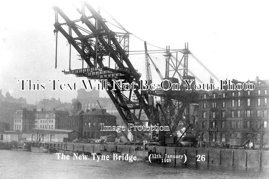 NO 1054 - Building The Tyne Bridge, Newcastle Upon Tyne c1928