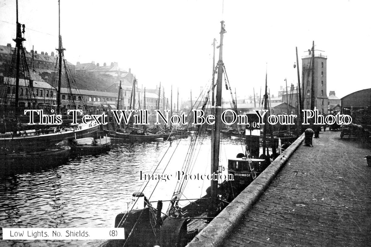 NO 1162 - Low Lights, North Shields Harbour, Northumberland