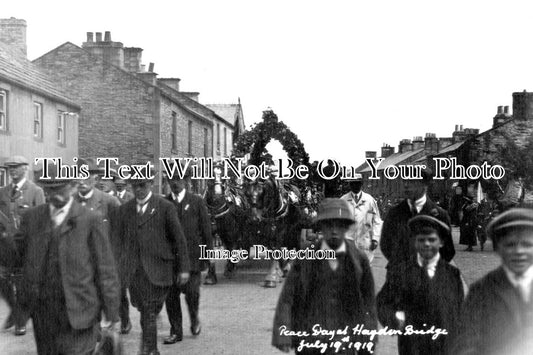 NO 1392 - Haydon Bridge Peace Parade, Hexham, Northumberland 1919