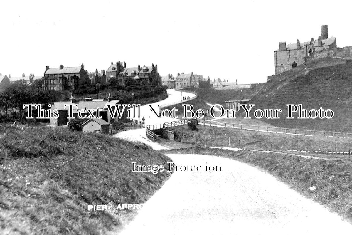 NO 1463 - Pier Approach, Tynemouth, Northumberland c1942