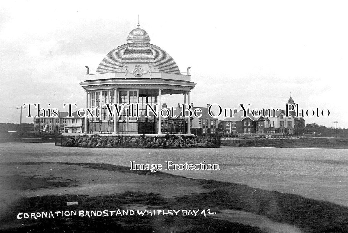 NO 1580 - Coronation Bandstand, Whitley Bay, Tyne & Wear, Northumberland