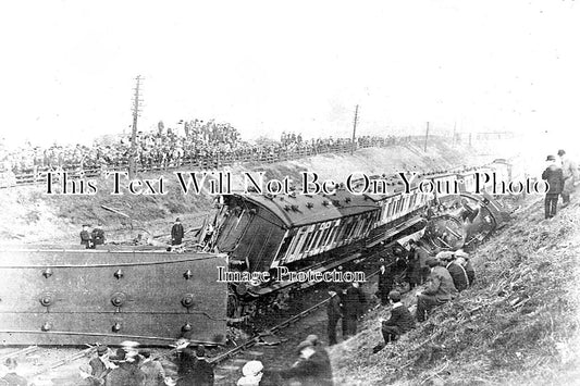 NO 1612 - Wreck Of The Leeds & Newcastle Express, Felling, Northumberland