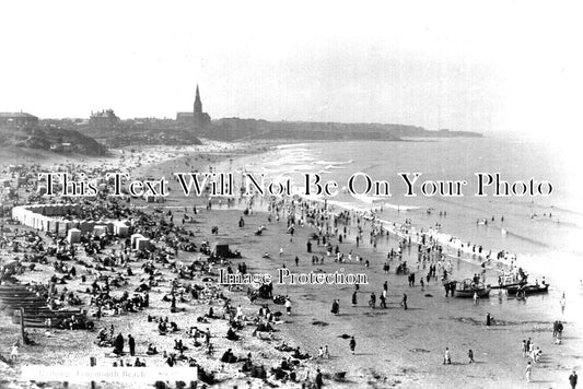 NO 1872 - Tynemouth Beach, Northumberland