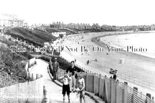 NO 1953 - Promenade & Beach, Newbiggin By The Sea, Northumberland