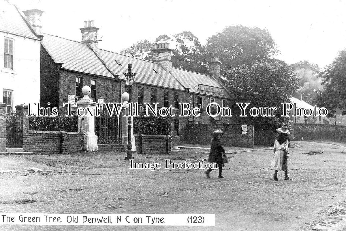 NO 2136 - The Green Tree, Old Benwell, Newcastle Upon Tyne c1910