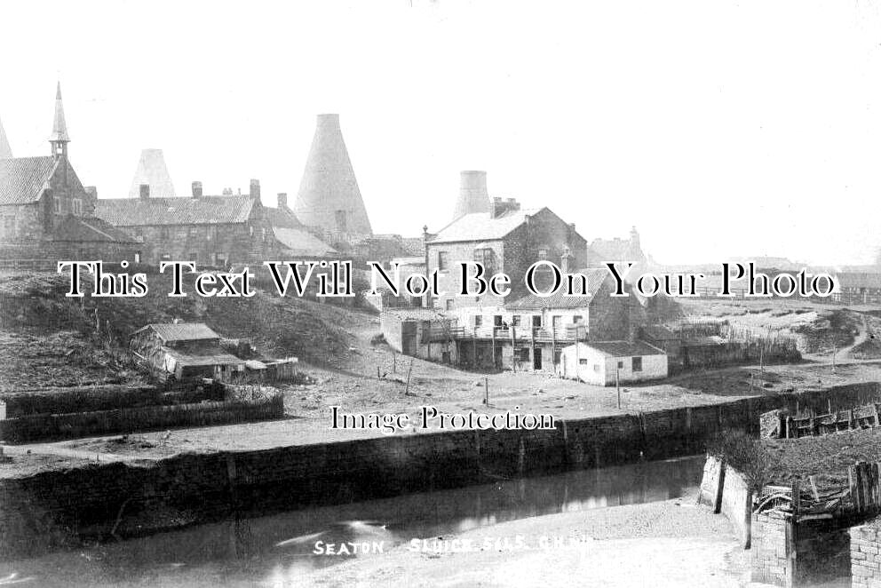 NO 2328 - Seaton Sluice Old Bottle Works, Hutton, Northumberland