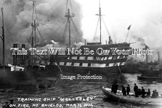 NO 2361 - Training Ship Wellesley On Fire, North Shields 1914