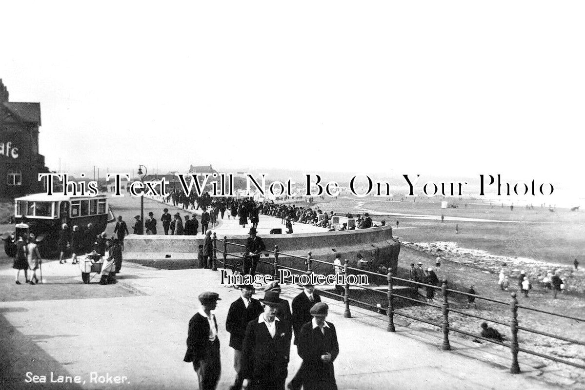 NO 2586 - Sea Lane, Roker, Sunderland, Northumberland