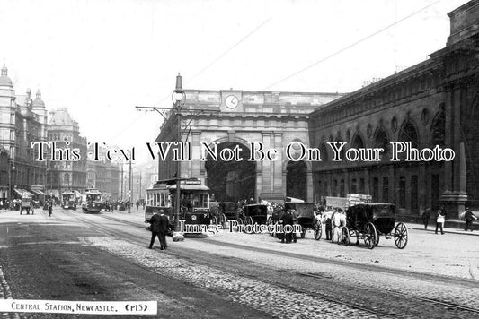 NO 2770 - Newcastle Central Railway Station, Northumberland c1924